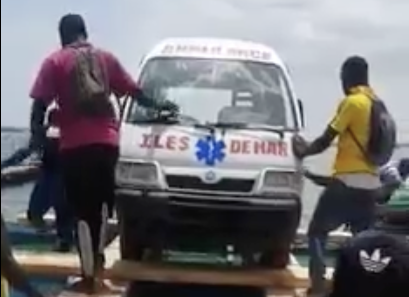 Arrivata l’ambulanza per la popolazione dell’Ile De Mar